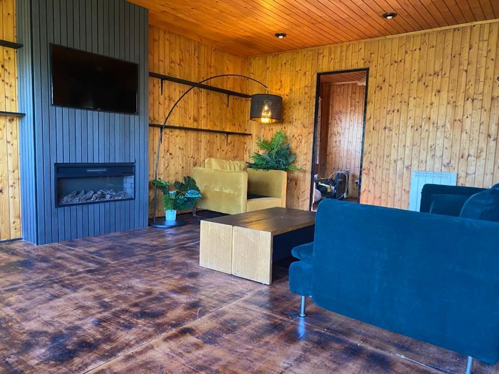 Kingswood Lodges フォート・ウィリアム エクステリア 写真