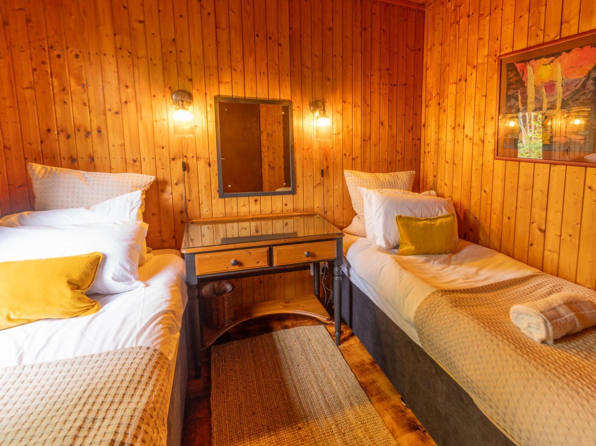 Kingswood Lodges フォート・ウィリアム エクステリア 写真